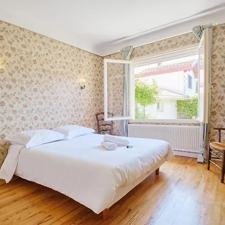 Guestready - House With Garden Casa vacanze Biarritz