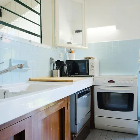 Guestready - House With Garden