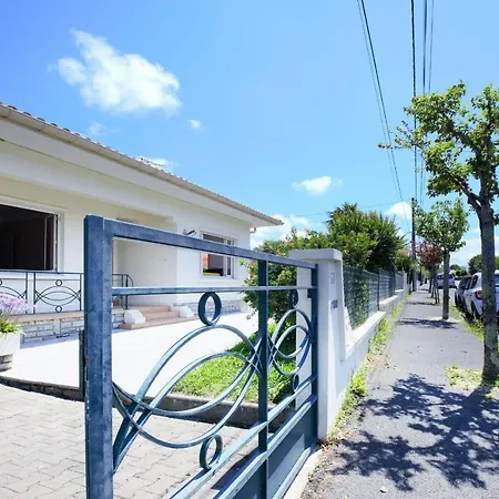 Casa vacanze Guestready - House With Garden